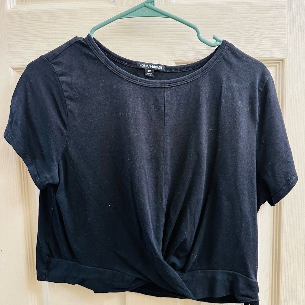 Fashion Nova Black Twist Front Crop Top